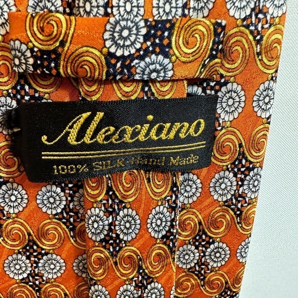Alexiano Mens Necktie 100% Silk Hand Made Neckwear Tie Knot Orange Sliver Black